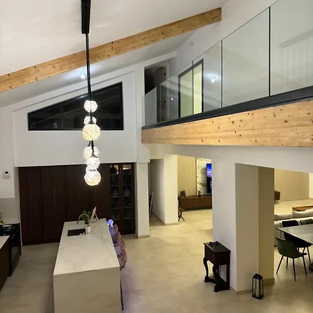 Grande De Region De Bordeaux ヴィラ アンバーレ・エ・ラグラーヴ